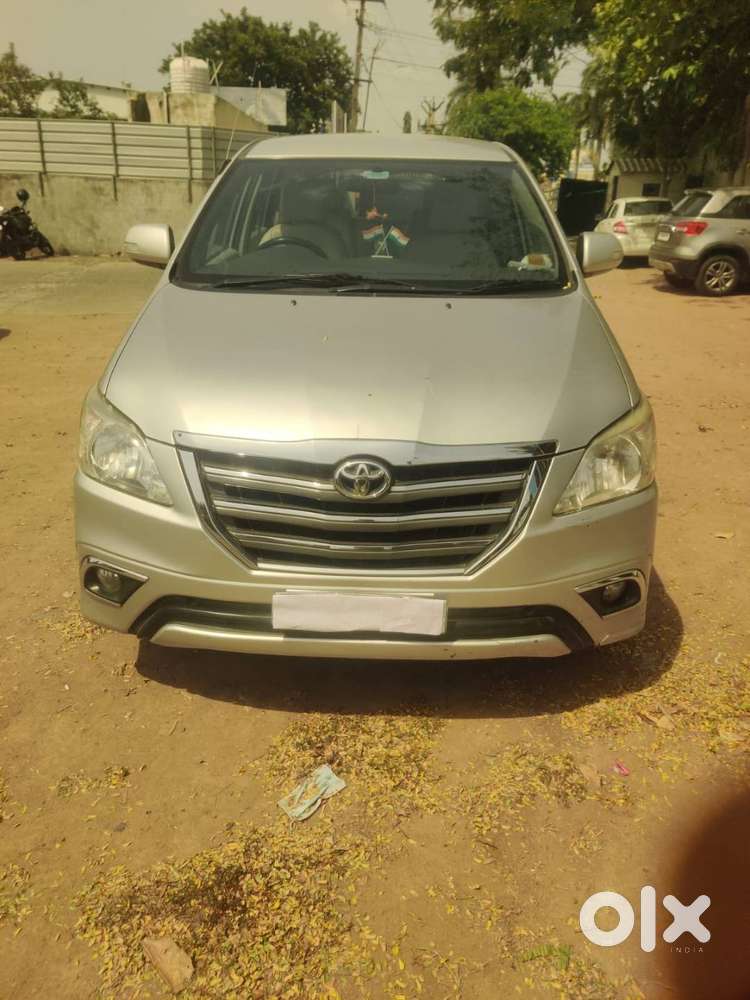 Toyota - Innova