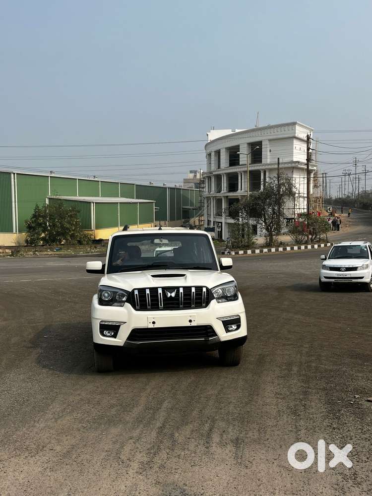 Mahindra Scorpio S3, 2018, Diesel