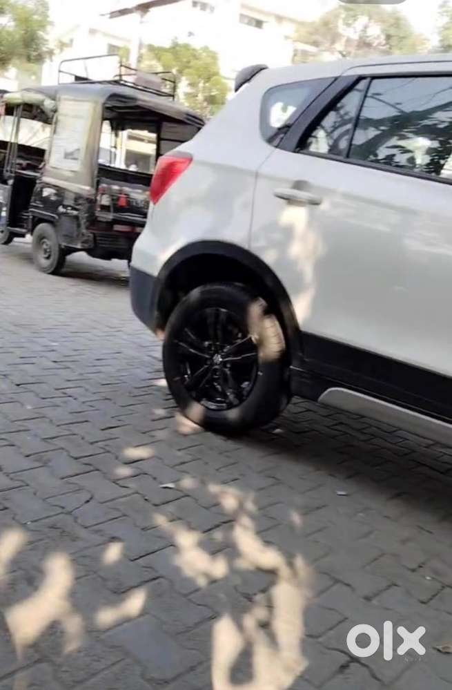 Maruti Suzuki S-cross 2020 Petrol Hybrid Well Maintained