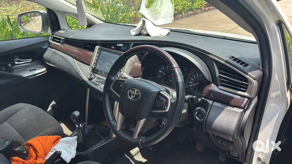 Toyota Innova Crysta 2022 Diesel Well Maintained