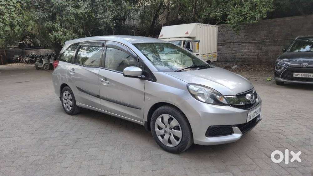 Honda Mobilio 1.5 S I-vtec Mt, 2016, Petrol