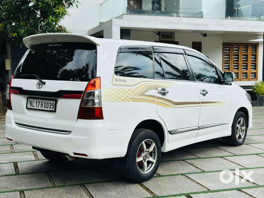 Toyota Innova 2.5 G (diesel) 7 Seater, 2011, Diesel