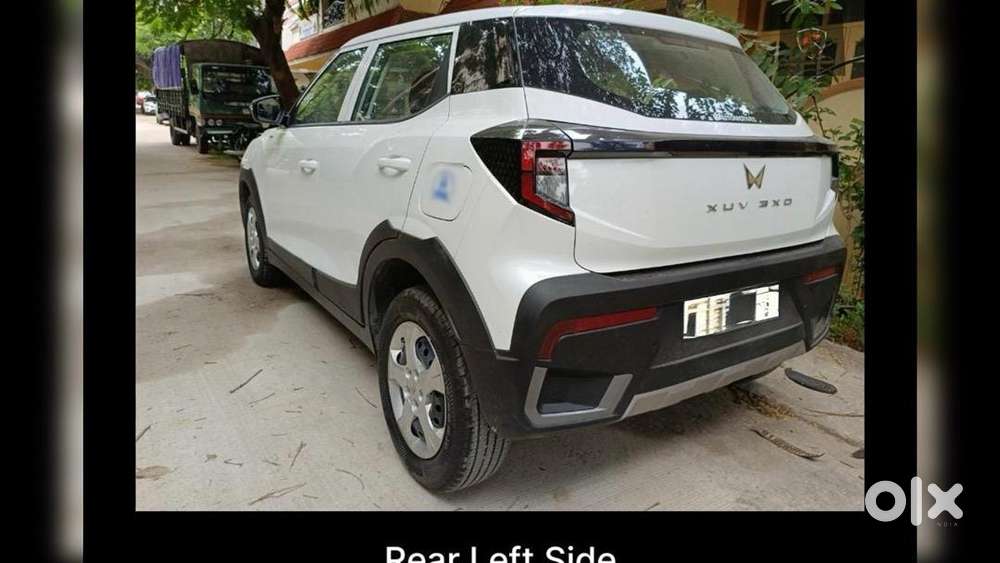Mahindra Xuv 3xo Mx2 Pro At Petrol 2024  10,300 Kms