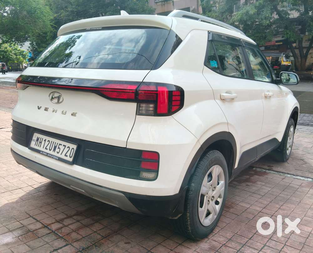 Hyundai Venue S 1.2 Petrol, 2022, Petrol