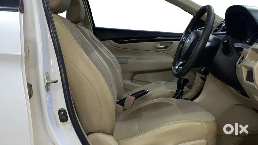 Maruti Suzuki Ciaz 2014-2017 At Zxi, 2015, Petrol