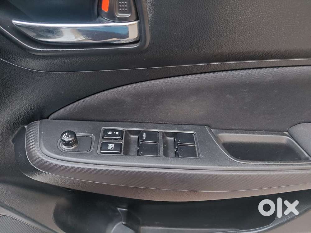 Maruti Suzuki Swift Vxi + Manual, 2020, Petrol