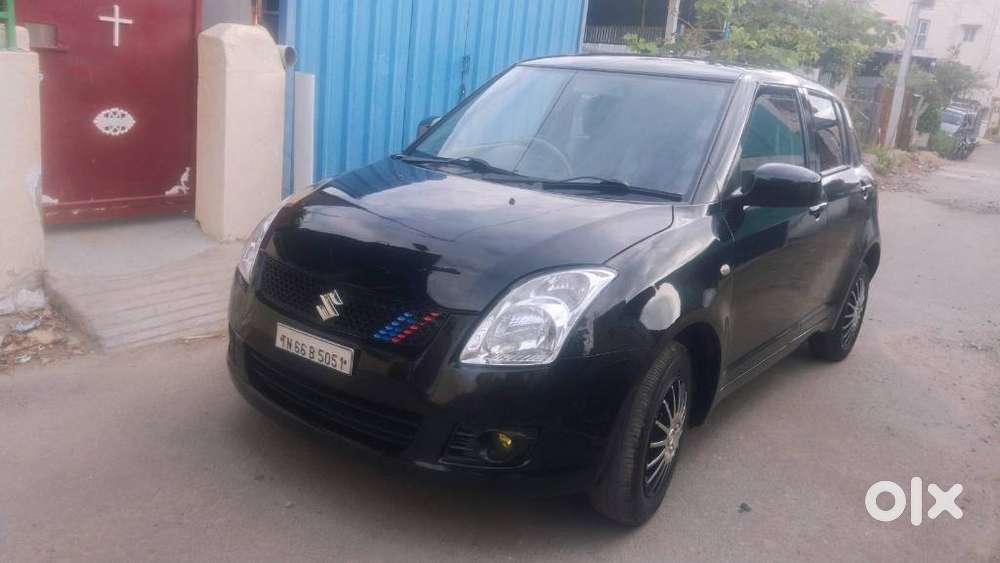 Maruti Suzuki Swift Vxi + Manual, 2010, Petrol