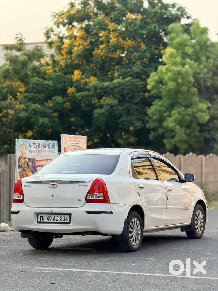 Toyota Etios 2010-2012 G, 2011, Petrol