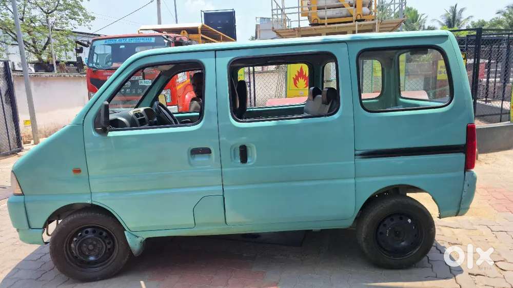 Maruti Suzuki Eeco 2017