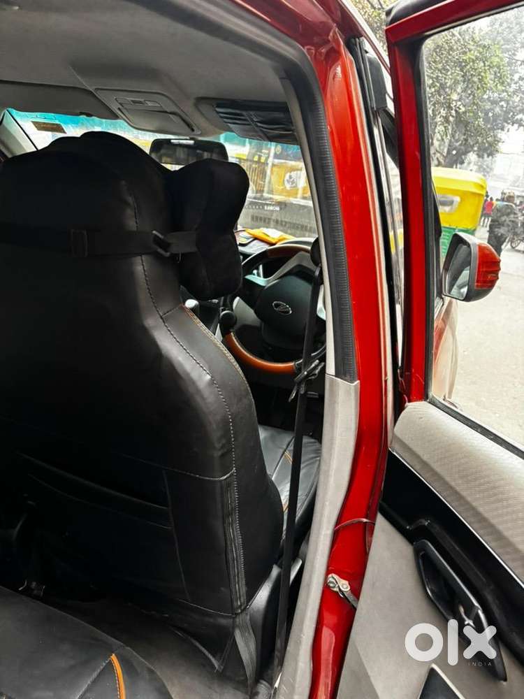 Mahindra Kuv 100 2016 Cng & Hybrids 93405 Km Driven