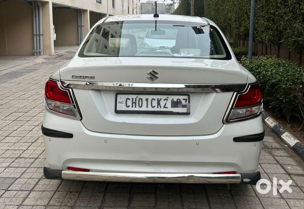 Maruti Suzuki Swift Dzire Vxi Optional, 2022, Petrol