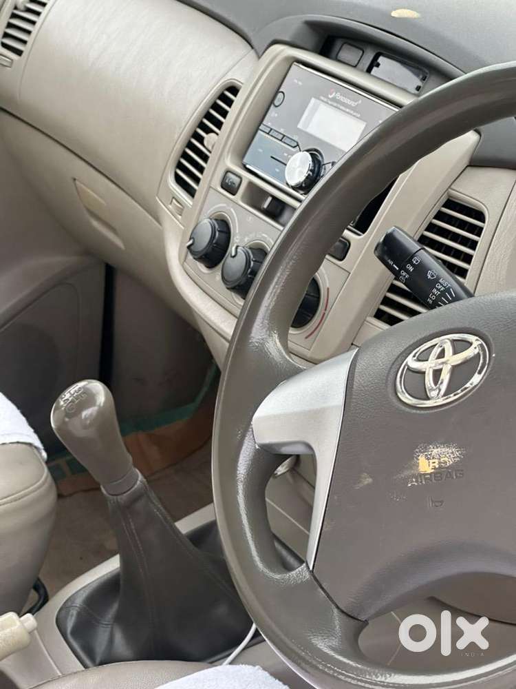 2012 Toyota Innova 2.5 Gx