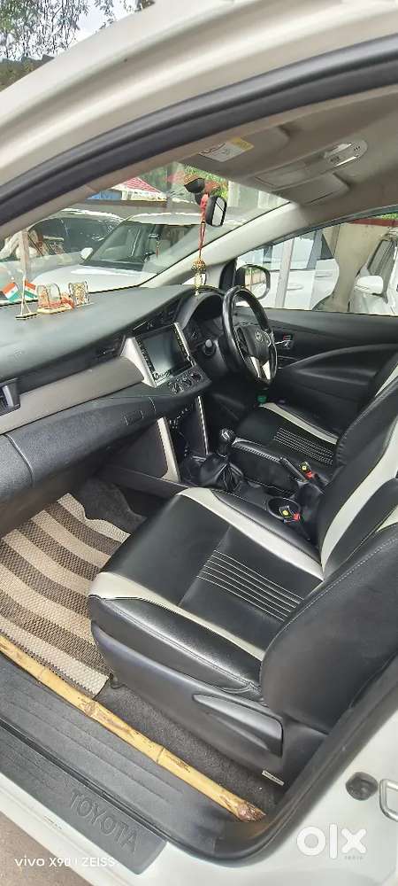 Toyota Innova Crysta 2022