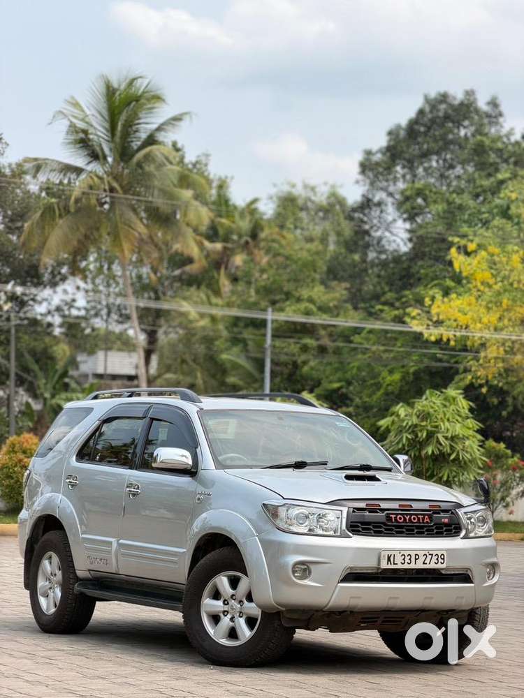 Toyota Fortuner 2011 Diesel Well Maintained