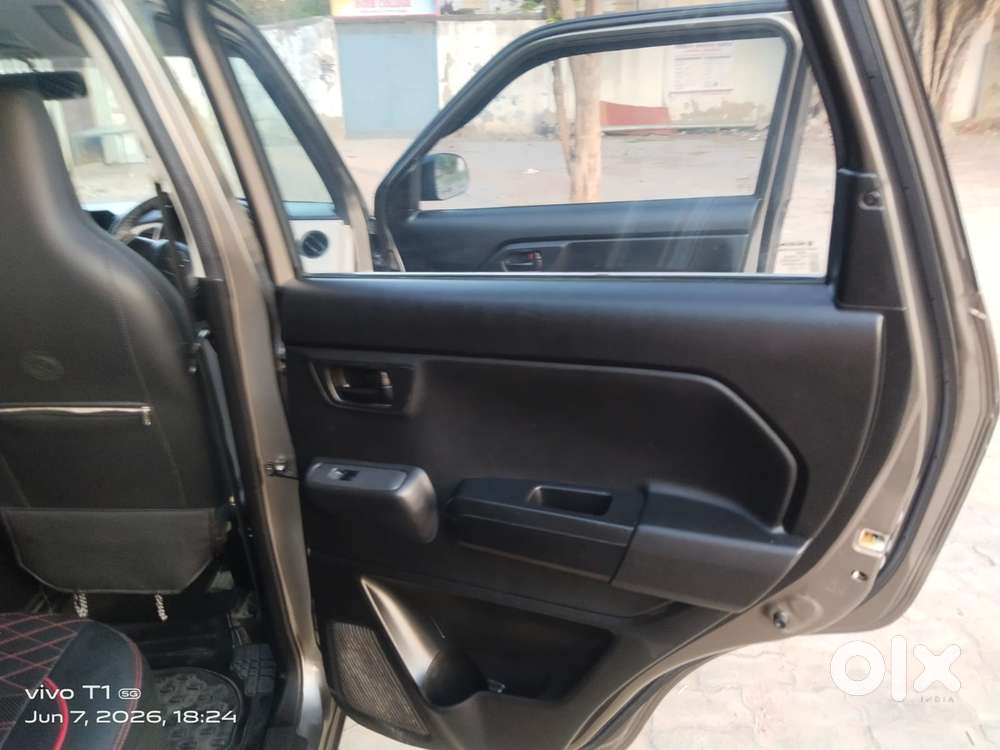 Maruti Suzuki Wagon R 1.0 Vxi Cng, 2022, Cng & Hybrids