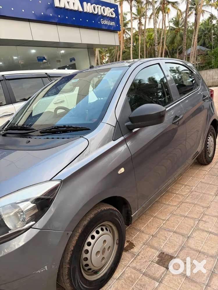 Neet And Clean Interior 
No Replacement And No Major Accident