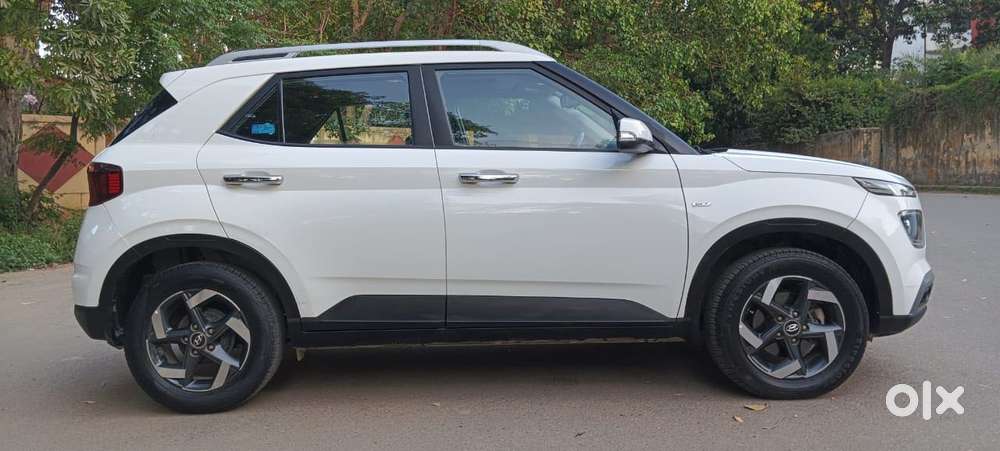 Hyundai Venue Sx Plus Turbo Dct, 2019, Petrol