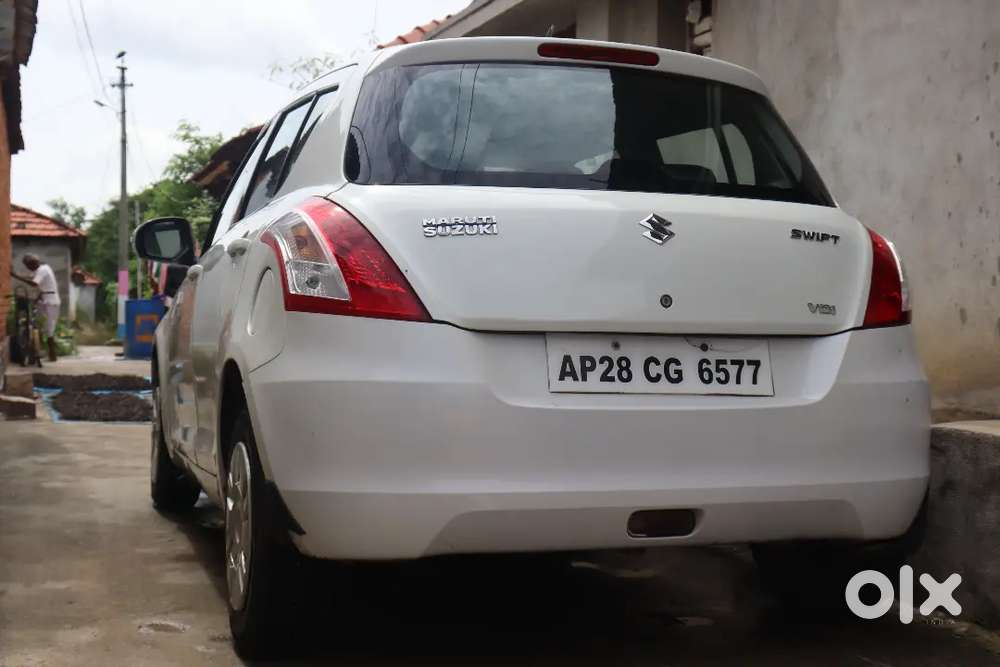 Maruti Suzuki Swift 2012