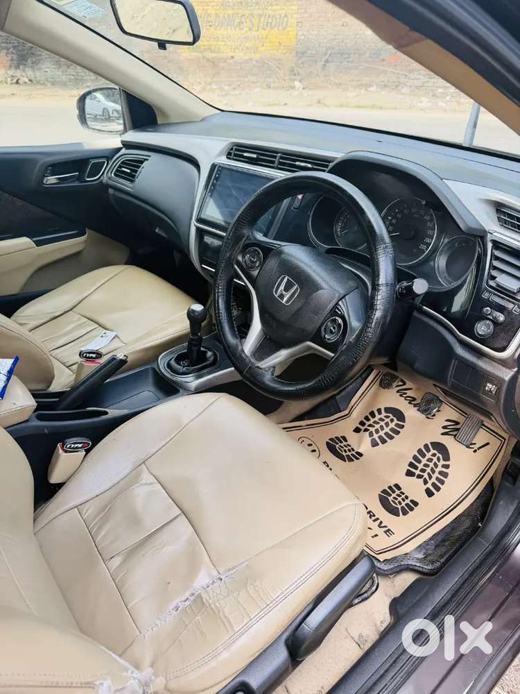 Honda City 1.5 V 2019