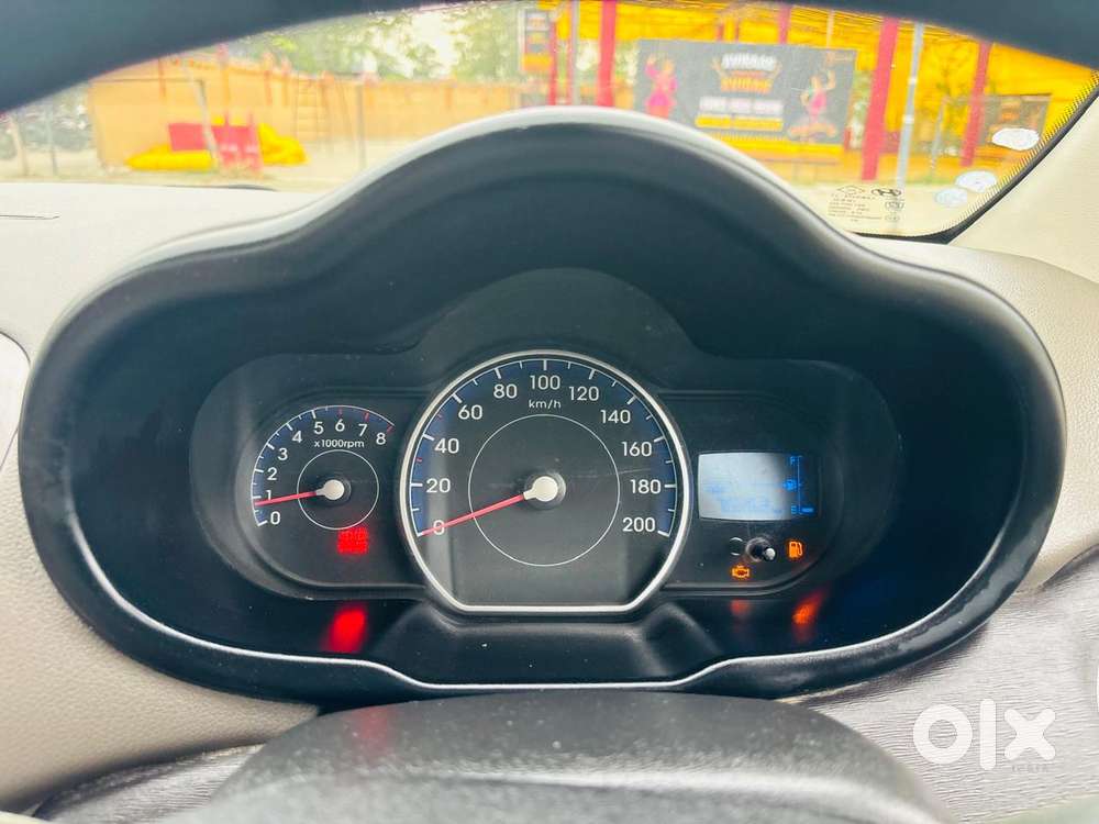 Hyundai I10 1.2 Kappa Sportz, 2015, Cng & Hybrids