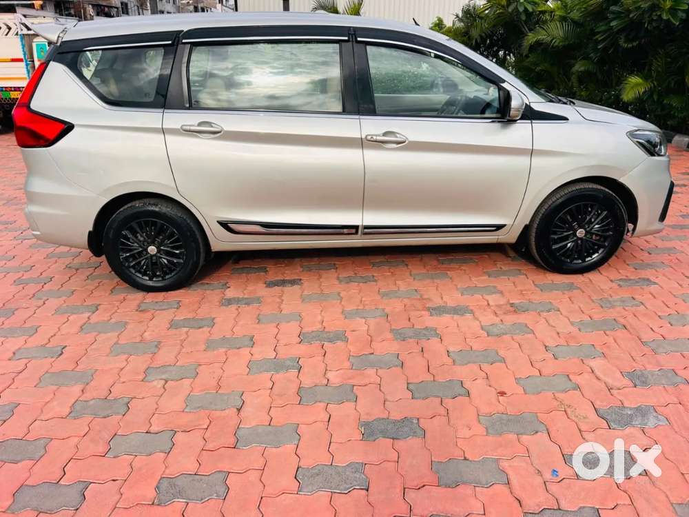 Maruti Suzuki Ertiga Vxi Cng, 2022, Cng & Hybrids