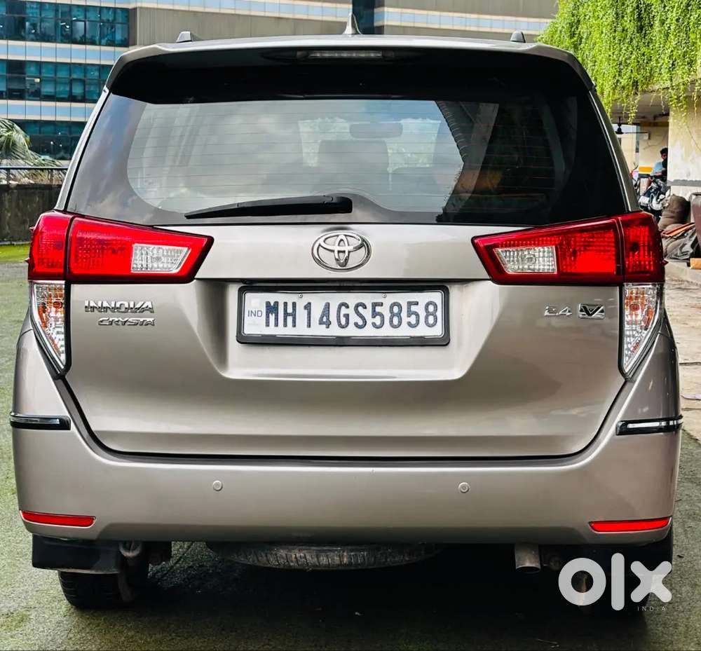 Toyota Innova Crysta 2.4 Vx Manual 8 Seater 2018