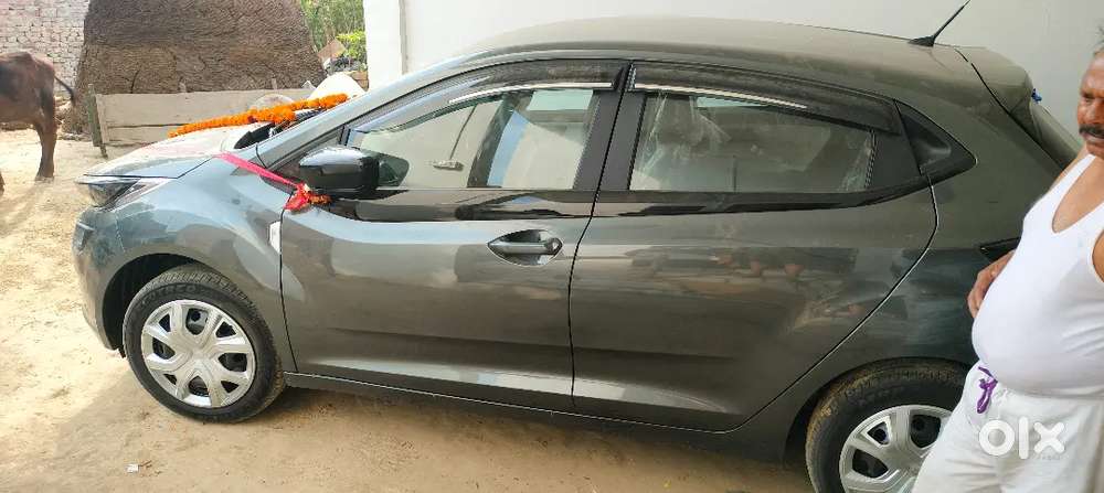 Tata Altroz 1.2 Xm 2024