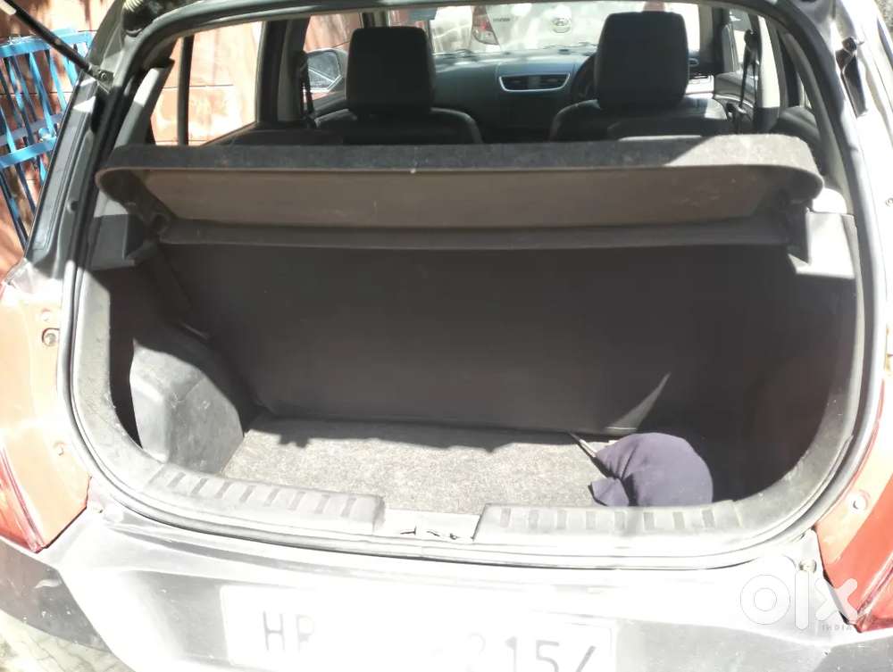 Maruti Suzuki Swift 2012