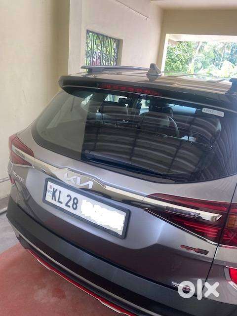 Kia Seltos Fully Automatic Gray Color