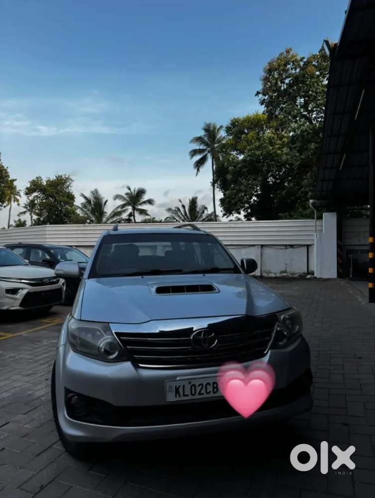 Toyota Fortuner Legender 2012