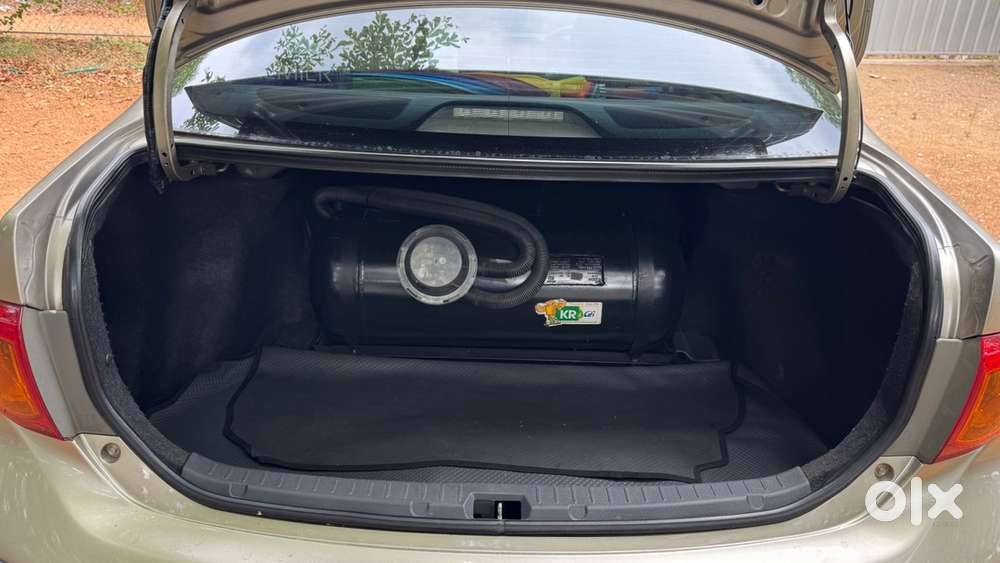 Toyota Corolla Altis 2009 Petrol Well Maintained
