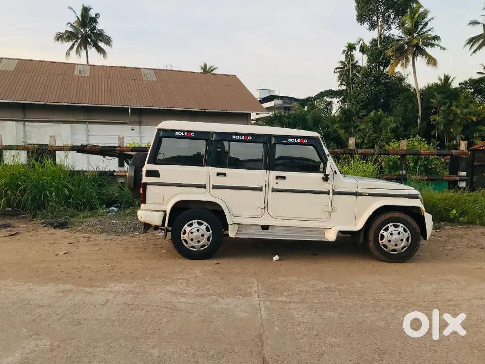 Mahindra Bolero 2012