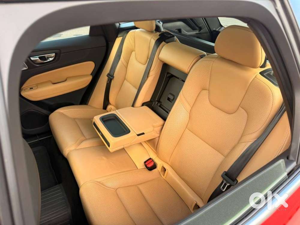 Volvo Xc60 D5 Inscription, 2019, Diesel