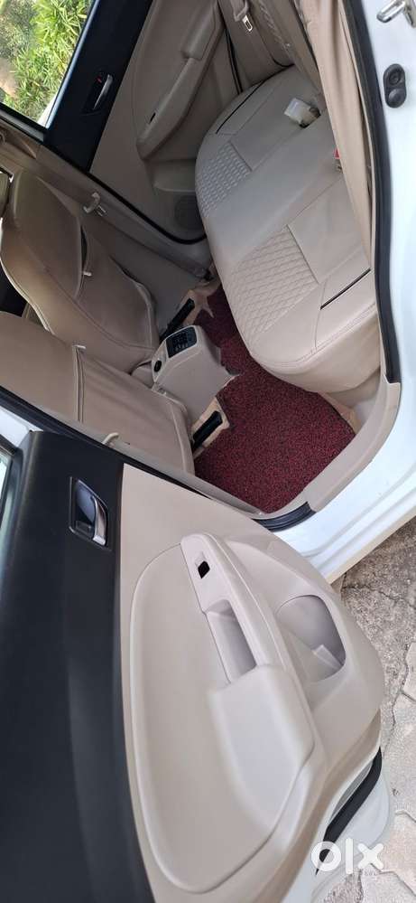 Maruti Suzuki Dzire 1.2 Vxi, 2024, Petrol