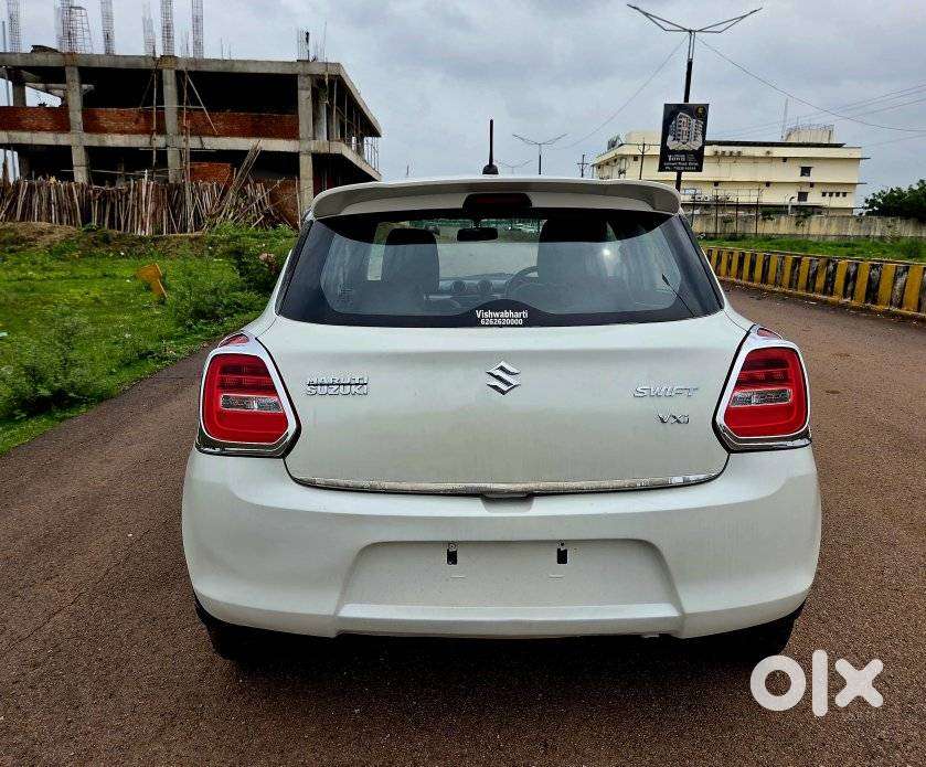 Maruti Suzuki Swift Vxi + Manual, 2019, Petrol