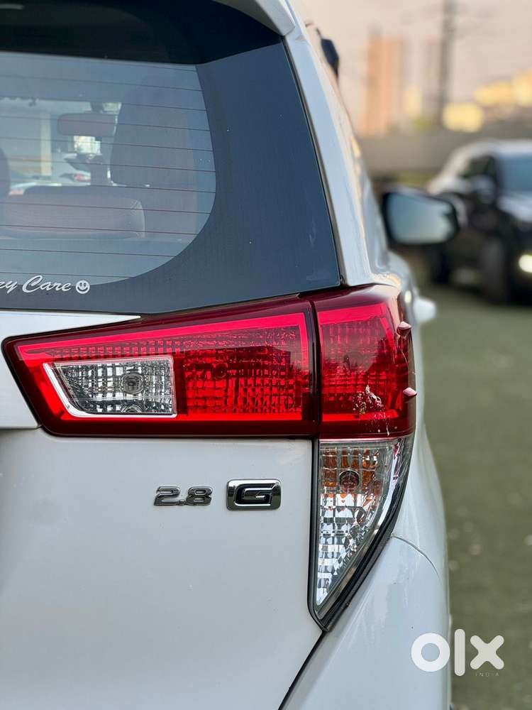 Toyota Innova Crysta 2.8 Gx At, 2017, Diesel