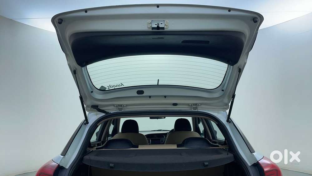 Hyundai Elite I20 Sportz Plus, 2020, Petrol