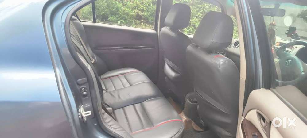 Maruti Suzuki Sx4 2010