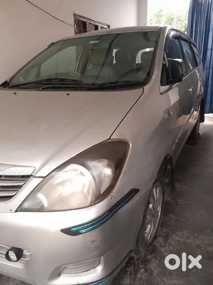 Toyota Innova 2010 Diesel 150000 Km Driven