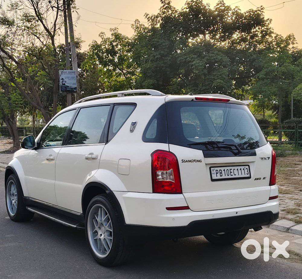 Mahindra Rexton, 2013, Diesel