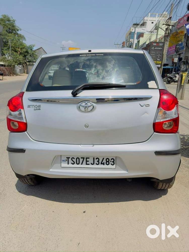 Toyota Etios Liva 2015 Diesel Well Maintained