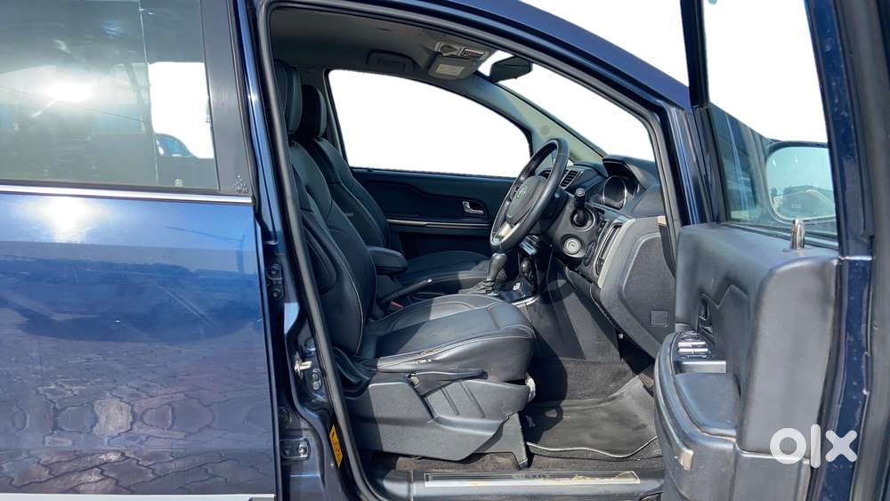 Tata Hexa 2.2 Xta 4x2 7 Str, 2018, Diesel