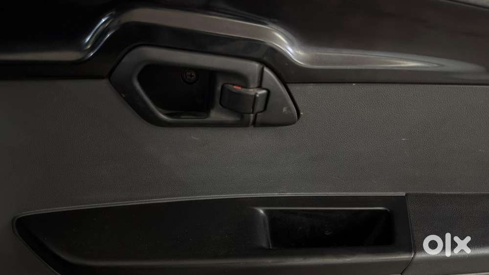 Mahindra Kuv 100 1.2 Trip Cng, 2018, Cng & Hybrids