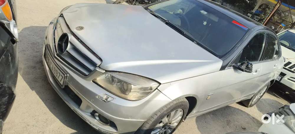 Mercedes-benz E-class 2012 Diesel 81000 Km Driven