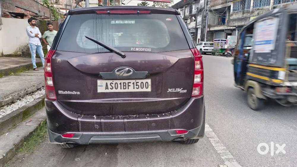Mahindra Xuv500 2013 Diesel 120000 Km Driven