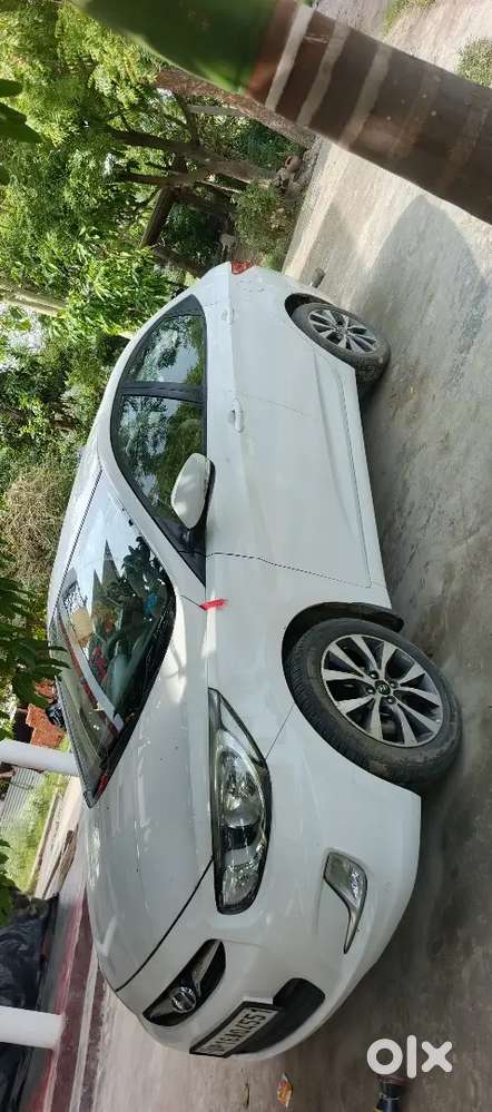 Verna 2013 Diesel Manual - Single Hand Used, 22kmpl Mileage`