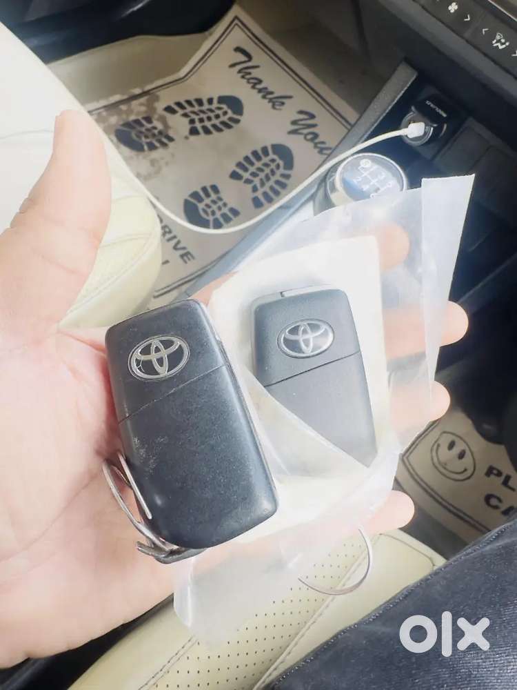 Toyota Corolla Altis 2015 Petrol Well Maintained