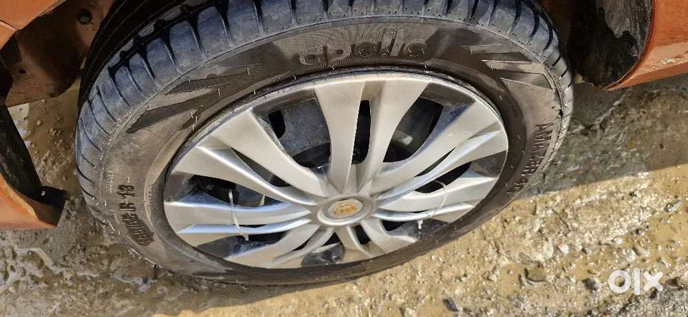 With New Tyre ,stepni Fully Loaded Family Car , With Full Cng 300km