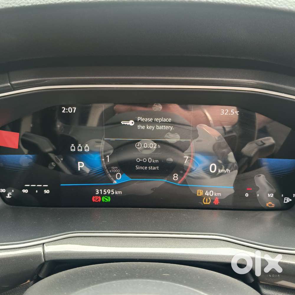 Volkswagen Taigun 1.0 Tsi Highline At, 2024, Petrol
