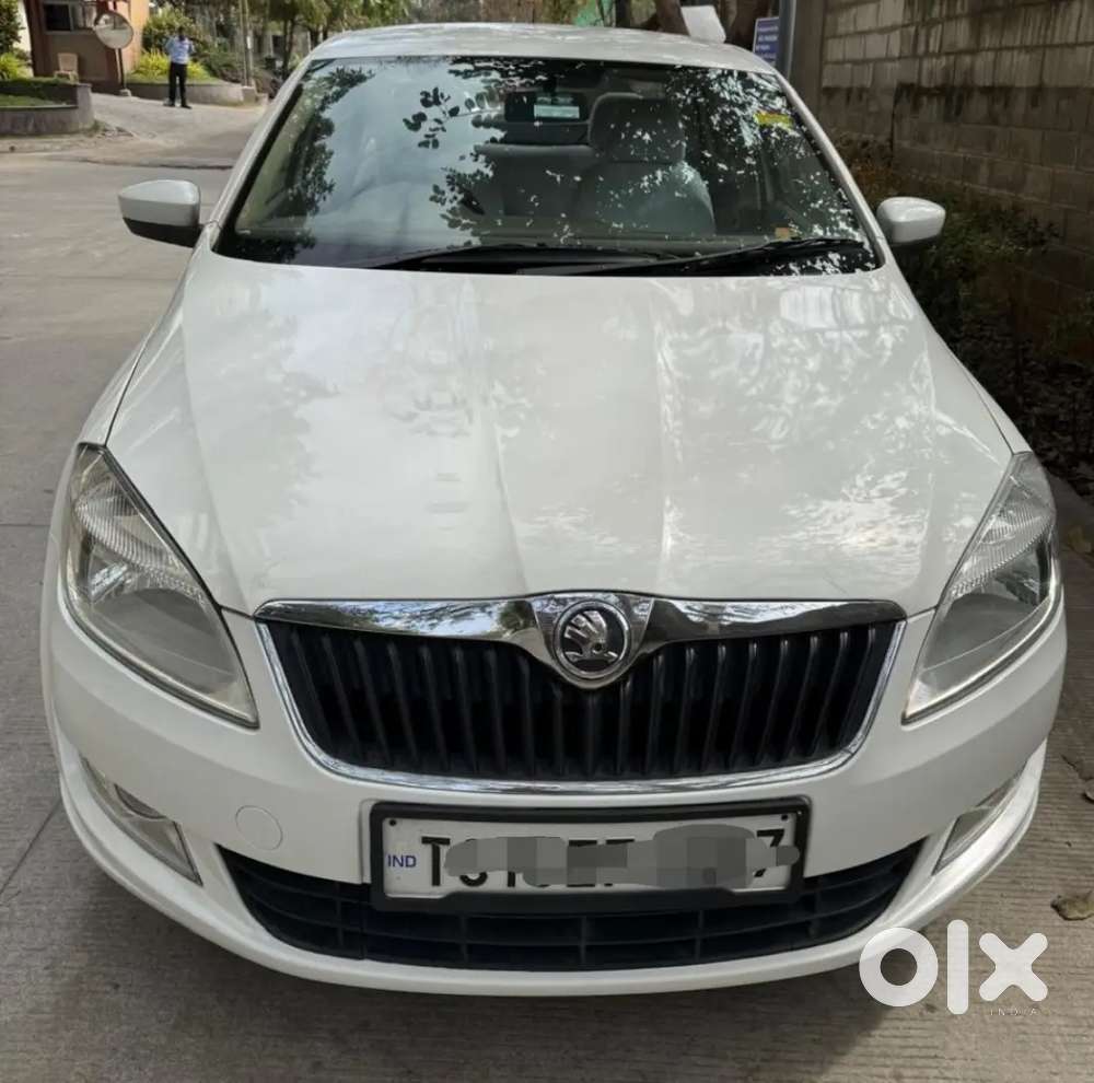 Skoda Rapid 2016 Diesel 105000 Km Driven